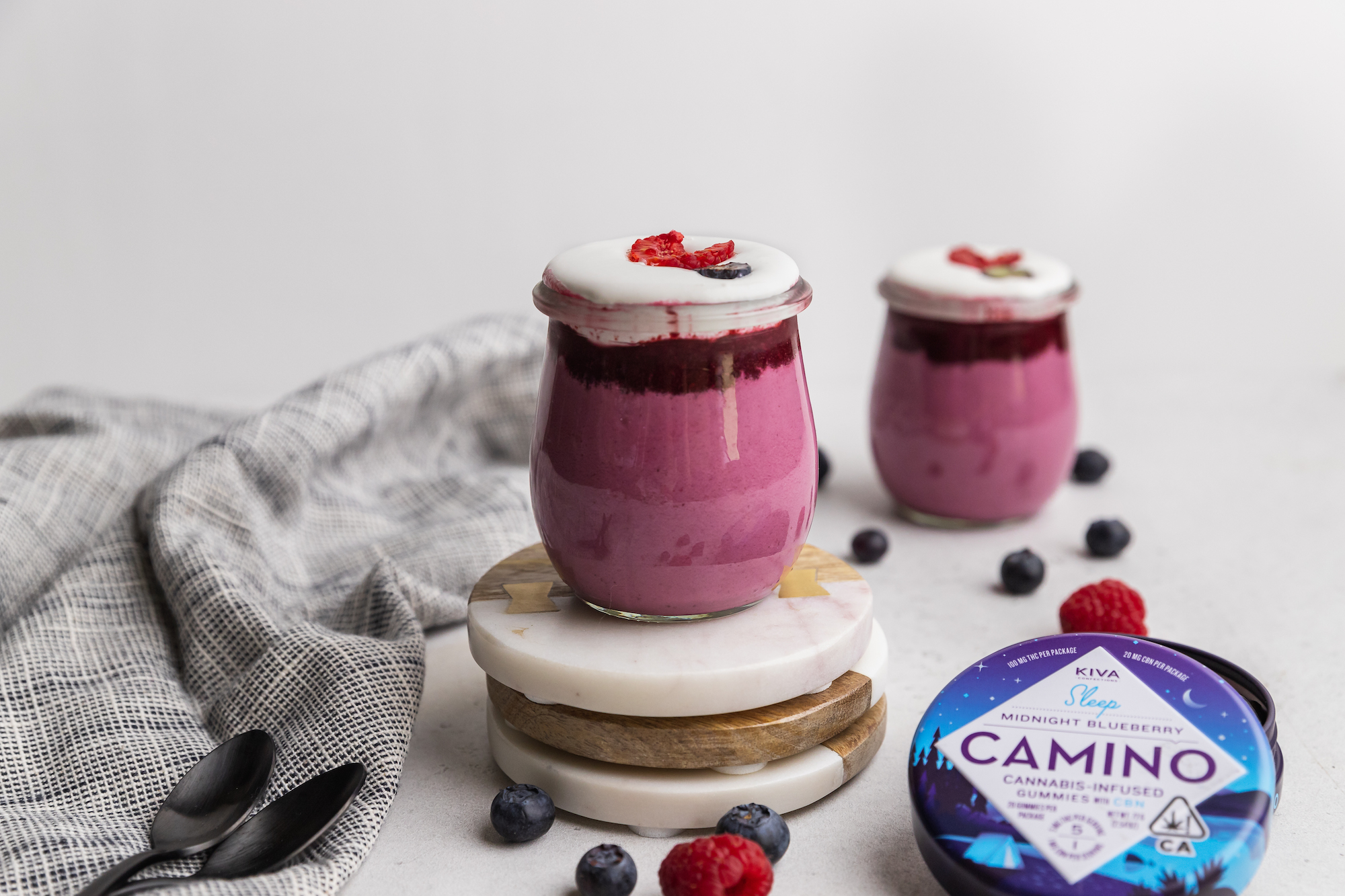 Berry pudding recipe with cannabis gummies