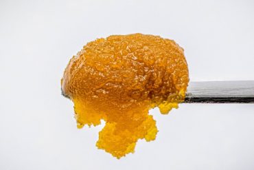 Live resin extract