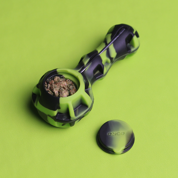 Eyce Spoon pipe hidden stash container for storing weed