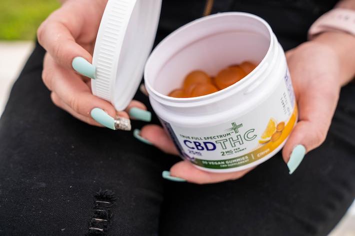 THC gummies with CBD for pain relief